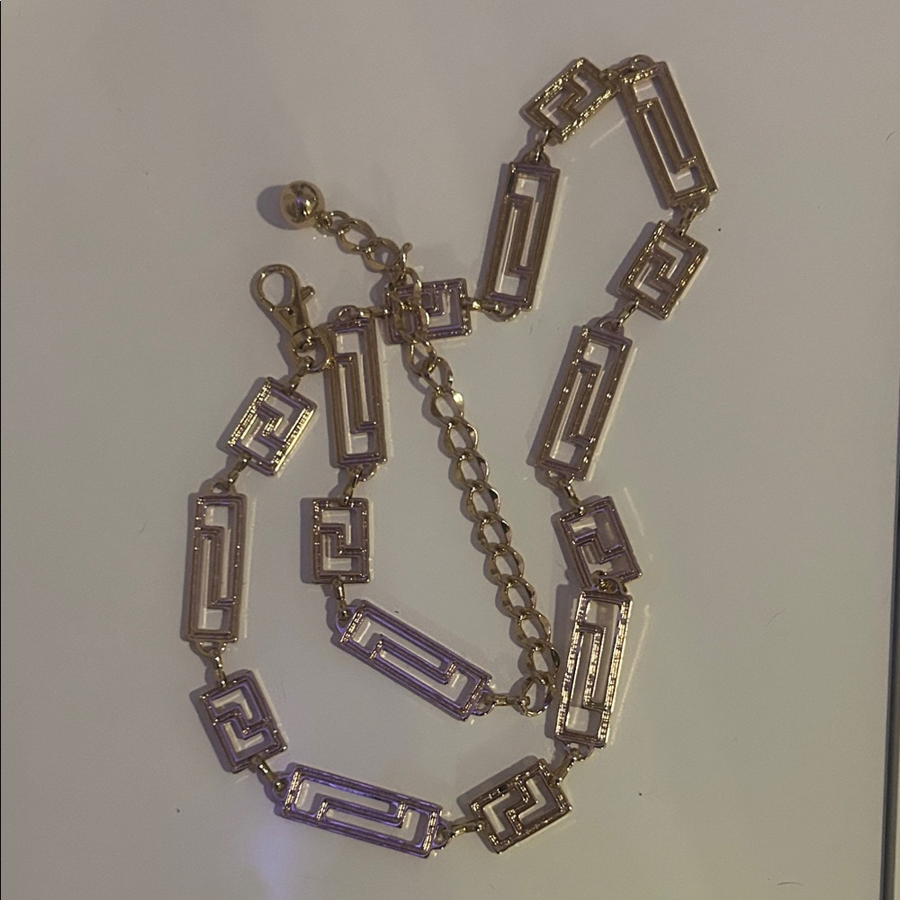 Gold adjustable belt, 39.5” at longest, NWOT